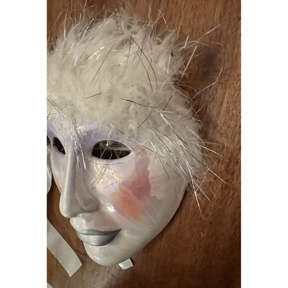 VNTG CERAMIC MARDI GRAS MASK WALL PARADISE COLLECTION  HANGING DECOR. 7 X 6 in - Picture 2 of 8